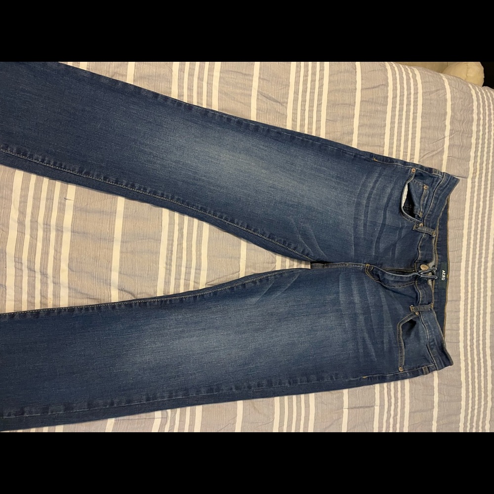 Stretch skinny jeans